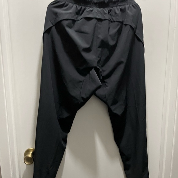 NWT all in motion Women’s Mid Rise Joggers Side Pockets Drawstring Waistband - Picture 1 of 16